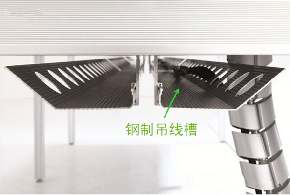 美高办公桌椅设计的台下钢制吊线槽将美观简洁做到极致